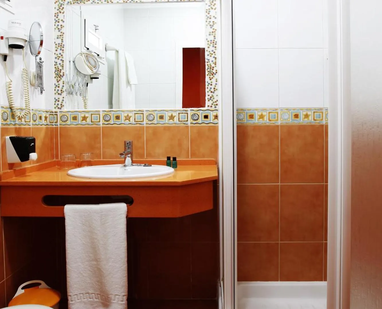 ** Guest house Hostal Paris San Fernando Spain